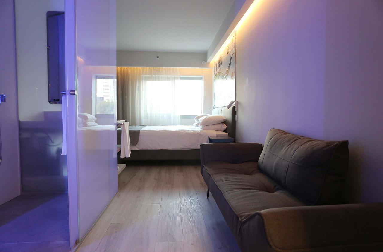 Link Hotel & Hub By Dan Hotels Tel Aviv Exterior foto
